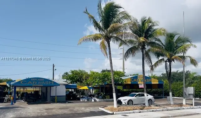 Address Withheld By Seller, Fort Lauderdale, FL 33334 - #2