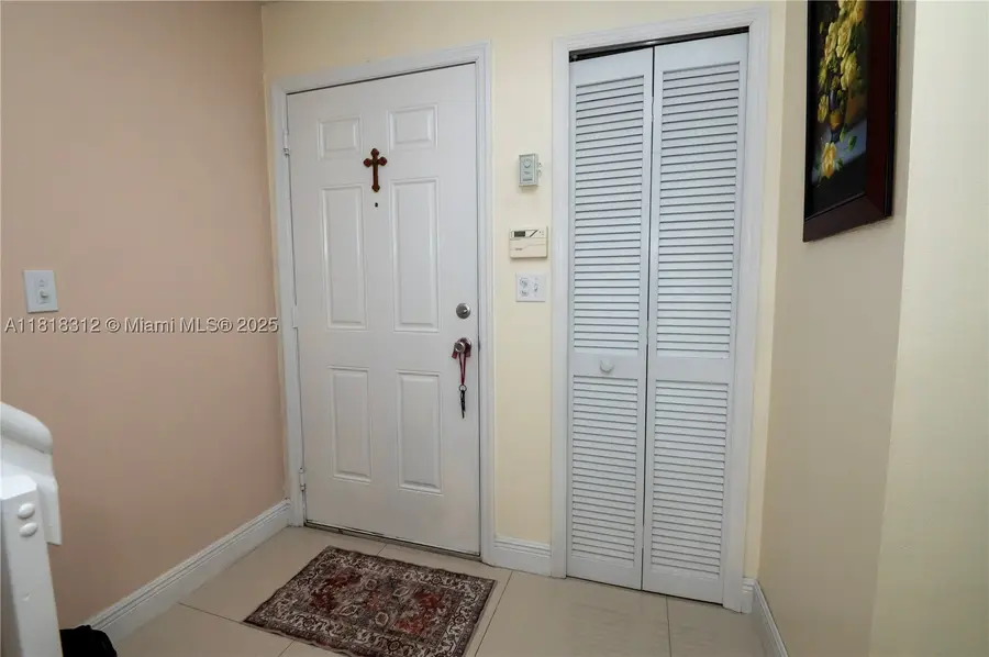 2375 W 74th #106-6, Hialeah, FL 33016 - #2