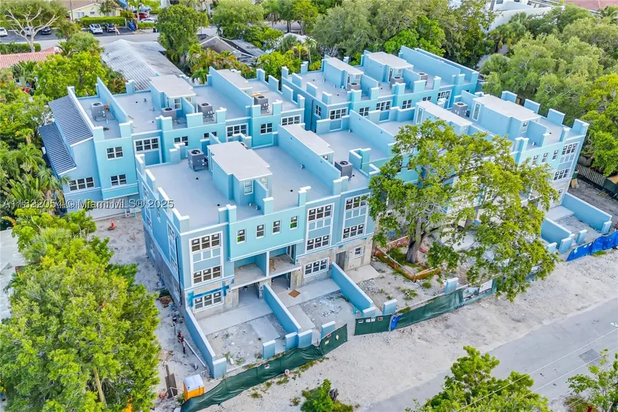 824 SE 12th, Fort Lauderdale, FL 33316 - #2