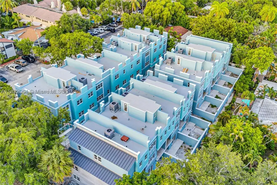824 SE 12th, Fort Lauderdale, FL 33316 - #3