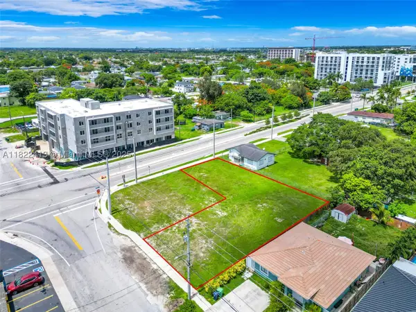 Address Withheld By Seller, Miami, FL 33170