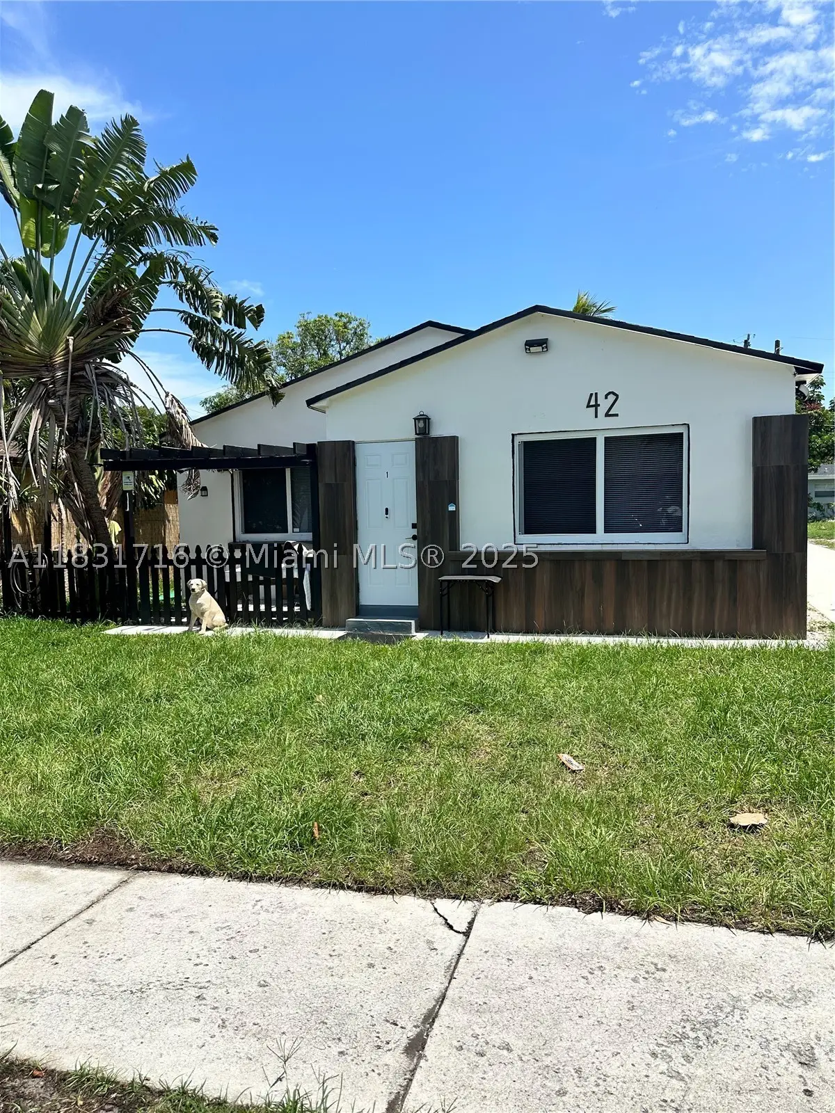 42 SE 10th, Dania Beach, FL 33004 - #1