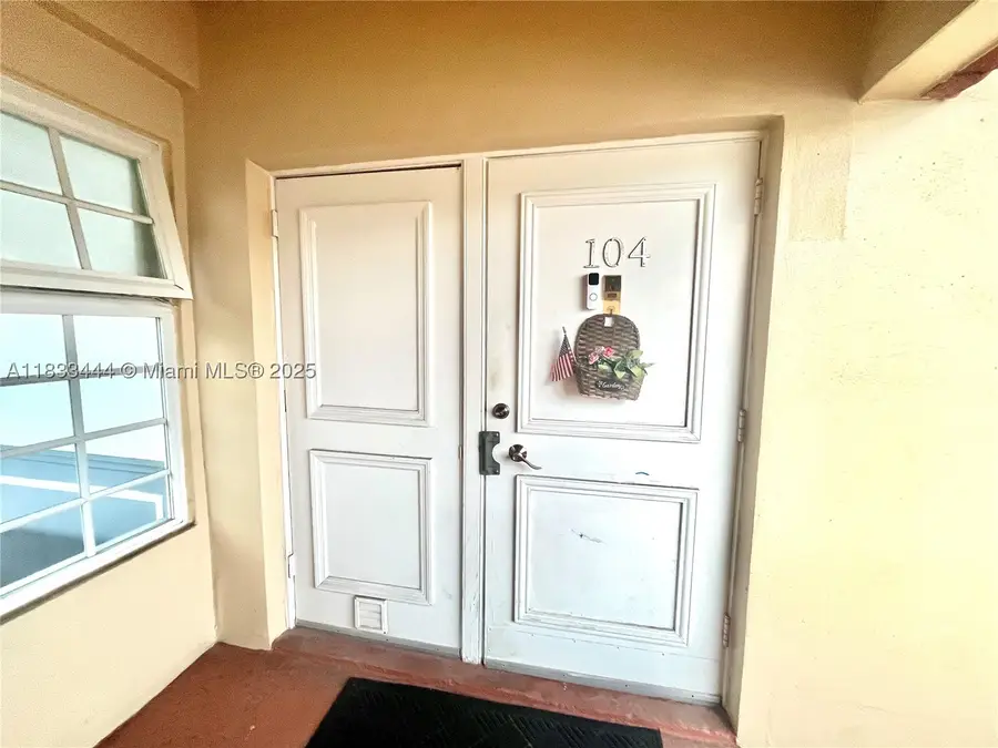 2841 NE 33rd #104, Fort Lauderdale, FL 33306 - #3