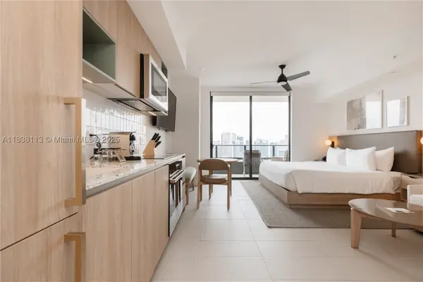 601 NE 1st #3612, Miami, FL 33132