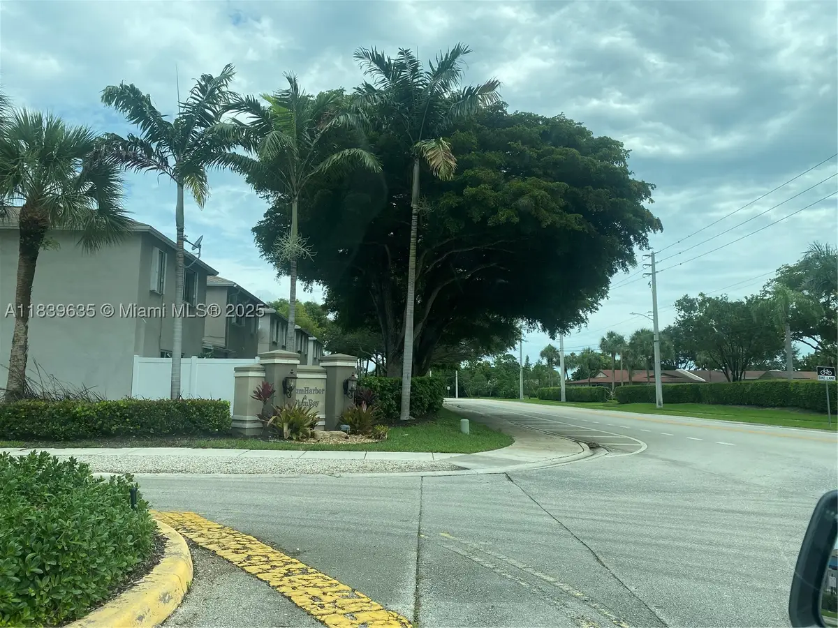 6006 Plum, Tamarac, FL 33321 - #1