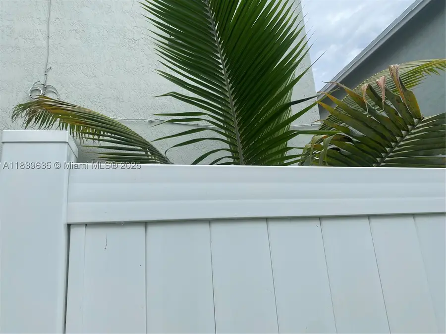 6006 Plum, Tamarac, FL 33321 - #2