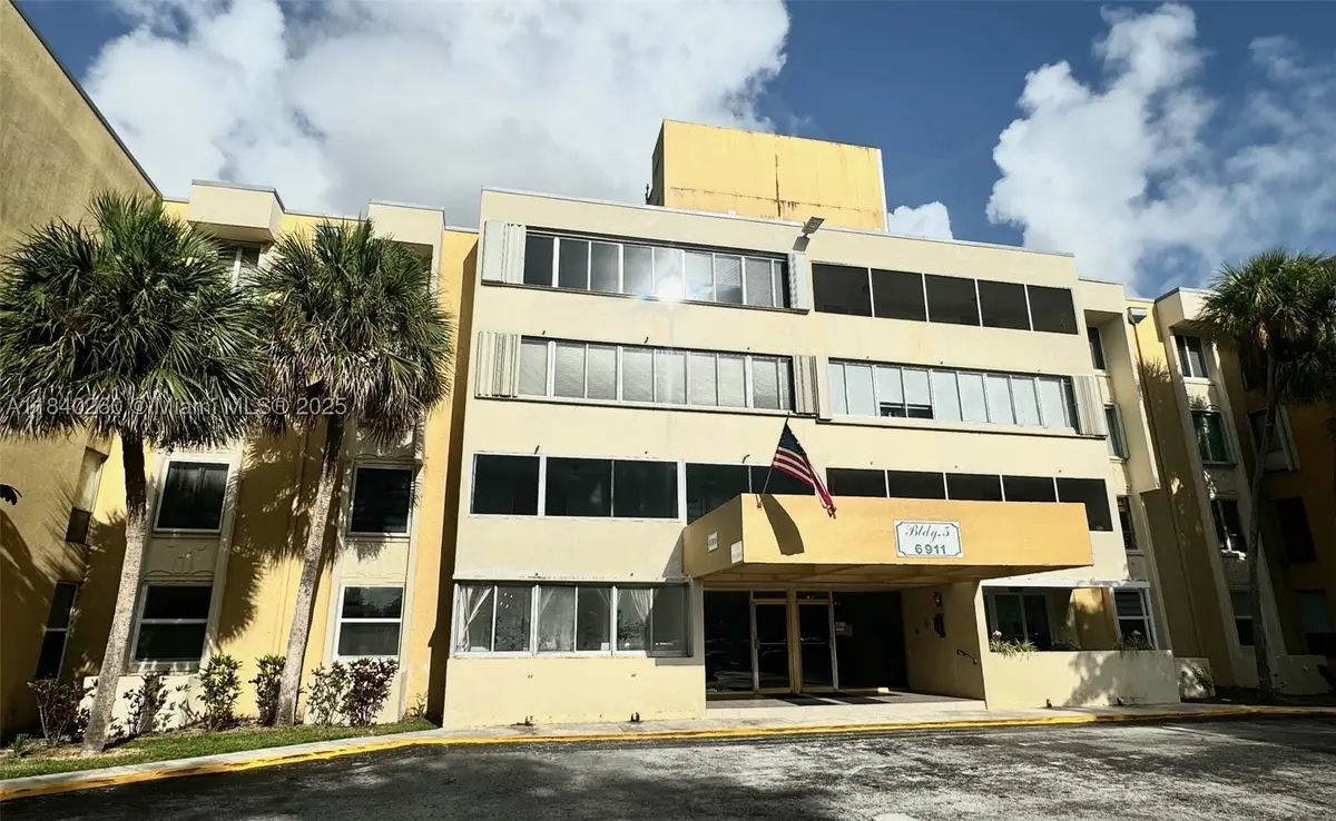 6911 SW 147th #3C, Miami, FL 33193 - #1