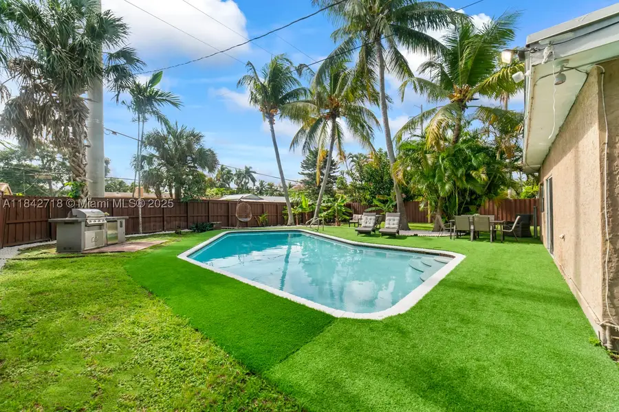 2708 Cleveland, Hollywood, FL 33020 - #2