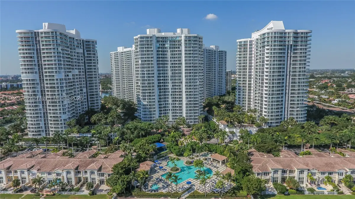 21150 Point #406, Aventura, FL 33180 - #1
