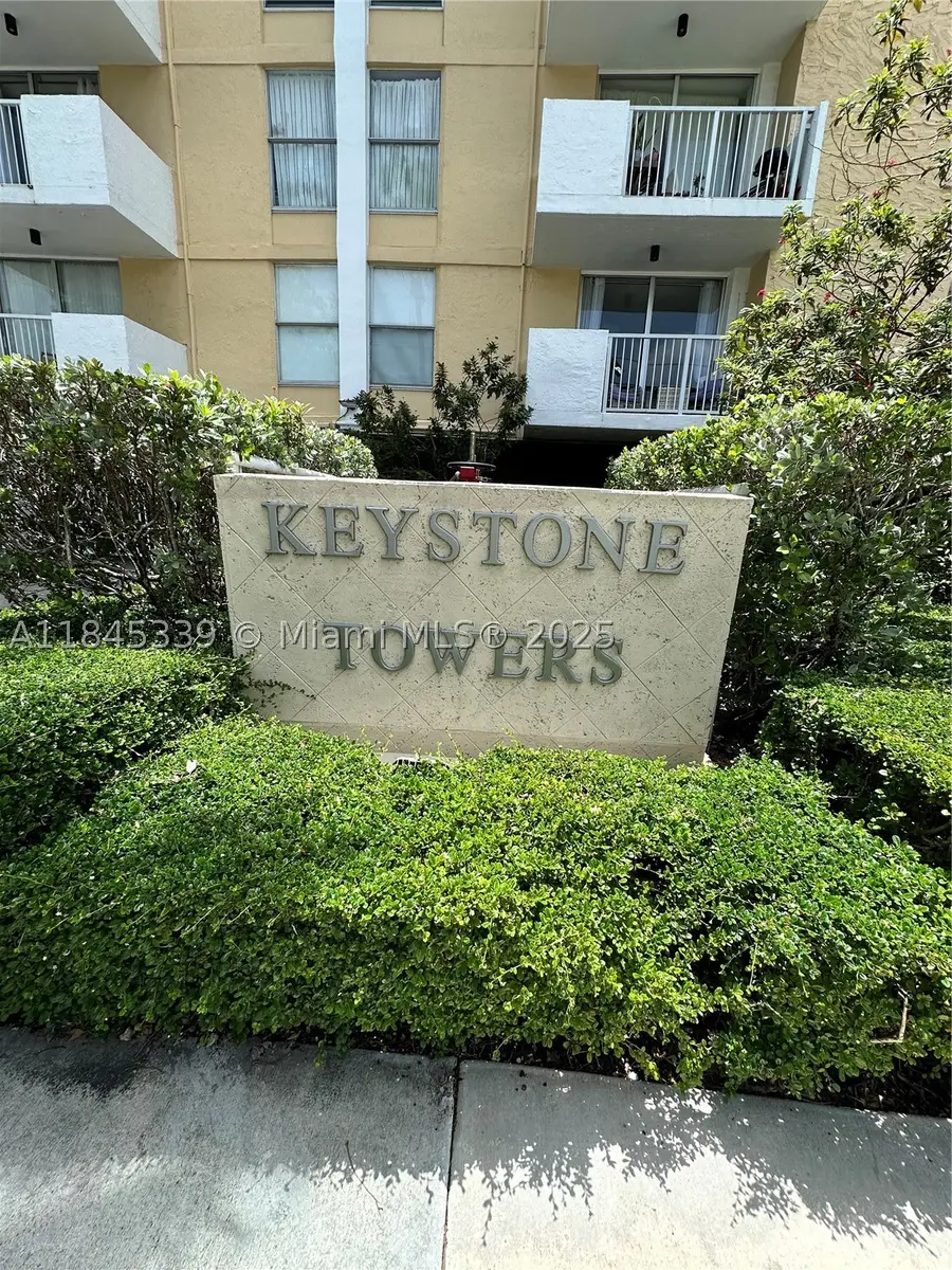 2020 NE 135th #807, North Miami, FL 33181 - #3