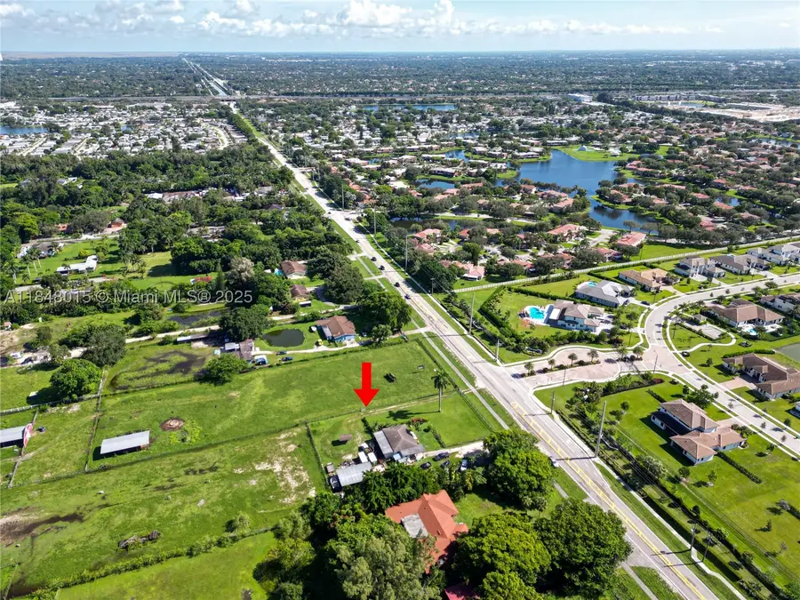 1921 SW 112th, Davie, FL 33325 - #2