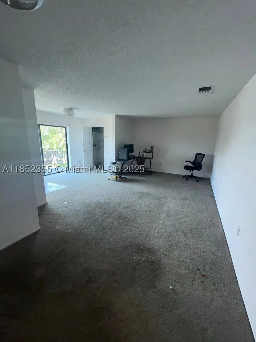 Address Withheld By Seller, Saint Petersburg, FL 33709 - #1