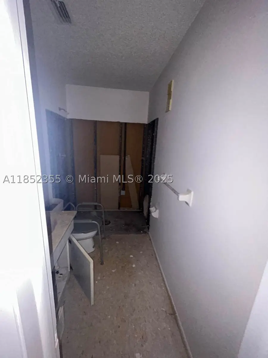 Address Withheld By Seller, Saint Petersburg, FL 33709 - #3