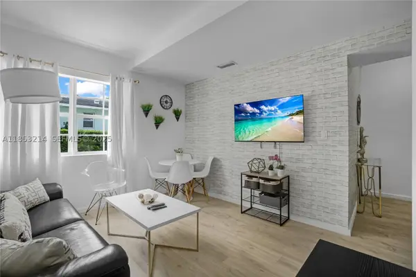 810 7th #107, Miami Beach, FL 33139