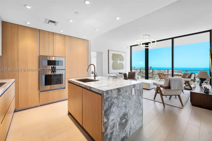 500 Alton #3604, Miami Beach, FL 33139 - #3