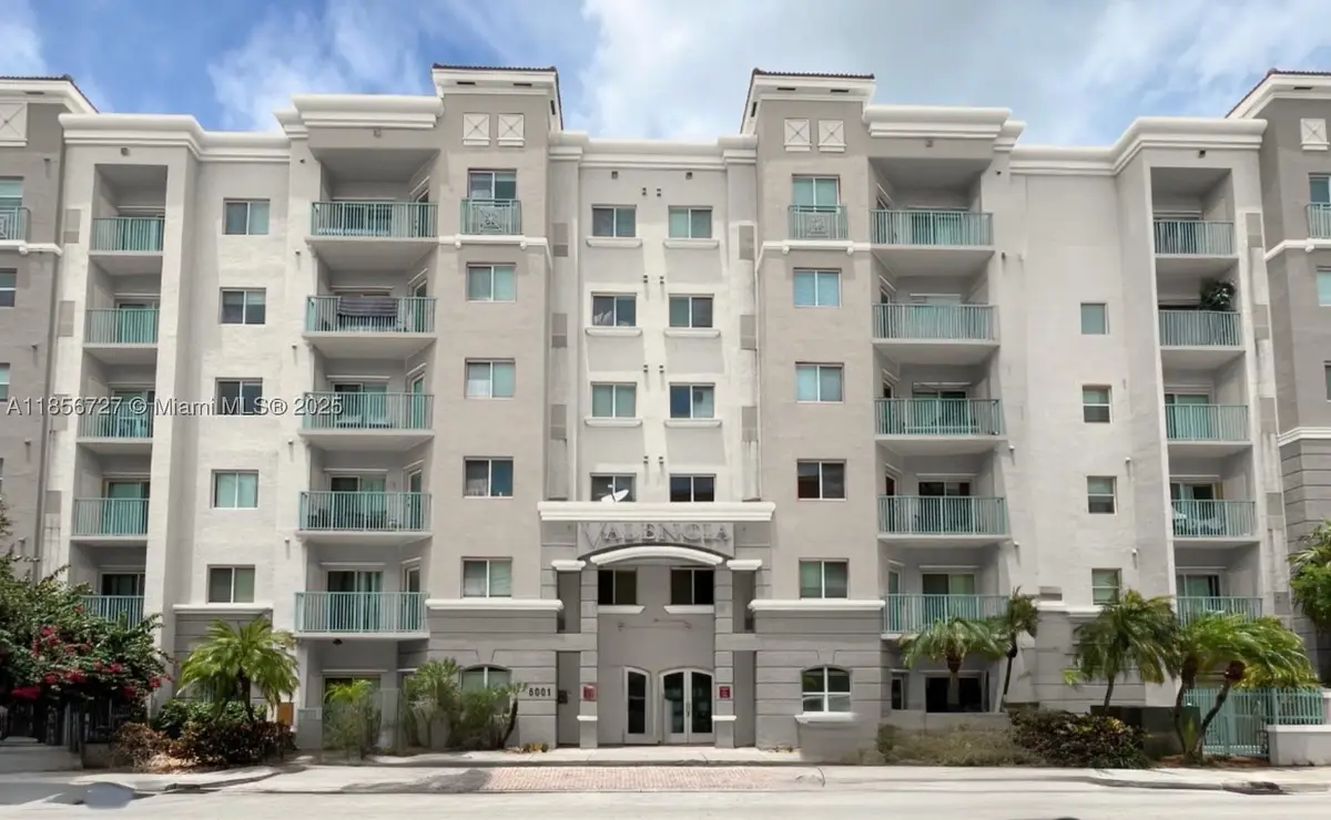 6001 SW 70th #127, South Miami, FL 33143 - #1