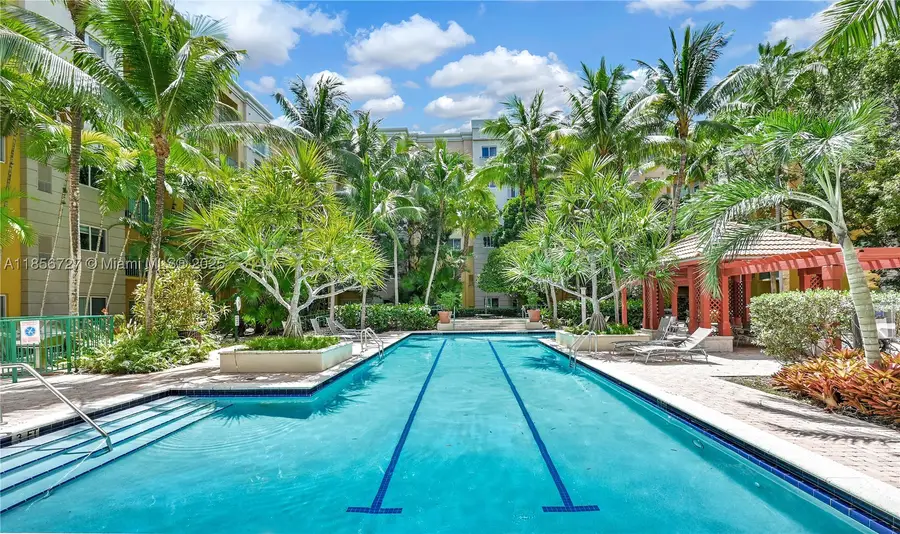 6001 SW 70th #127, South Miami, FL 33143 - #3