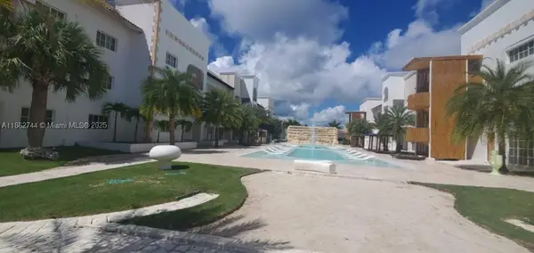 Address Withheld By Seller, ,  23000