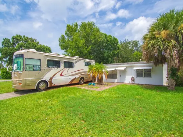 1650 5, Vero Beach, FL 32960