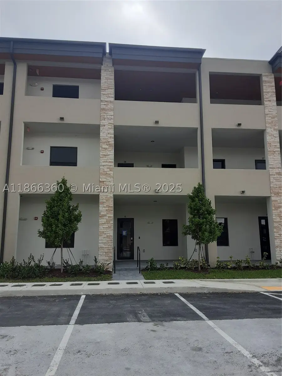 8175 NW 104th #35, Doral, FL 33178 - #3