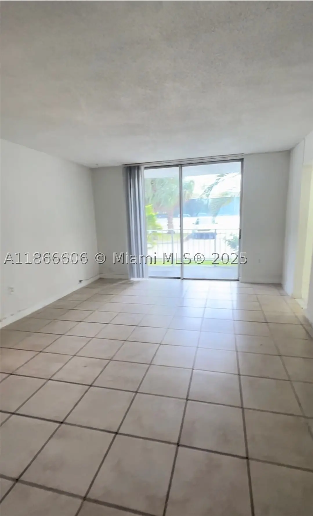 498 NW 165th St #D-101, Miami, FL 33169 - #1