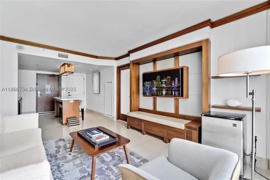 6801 Collins #818, Miami Beach, FL 33141 - #3