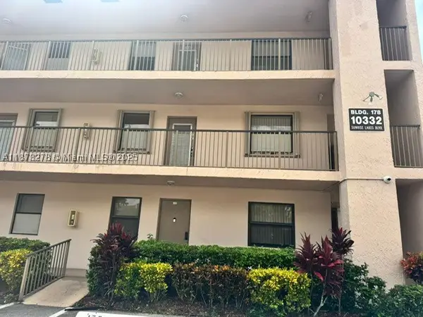 10332 Sunrise Lakes #106, Sunrise, FL 33322