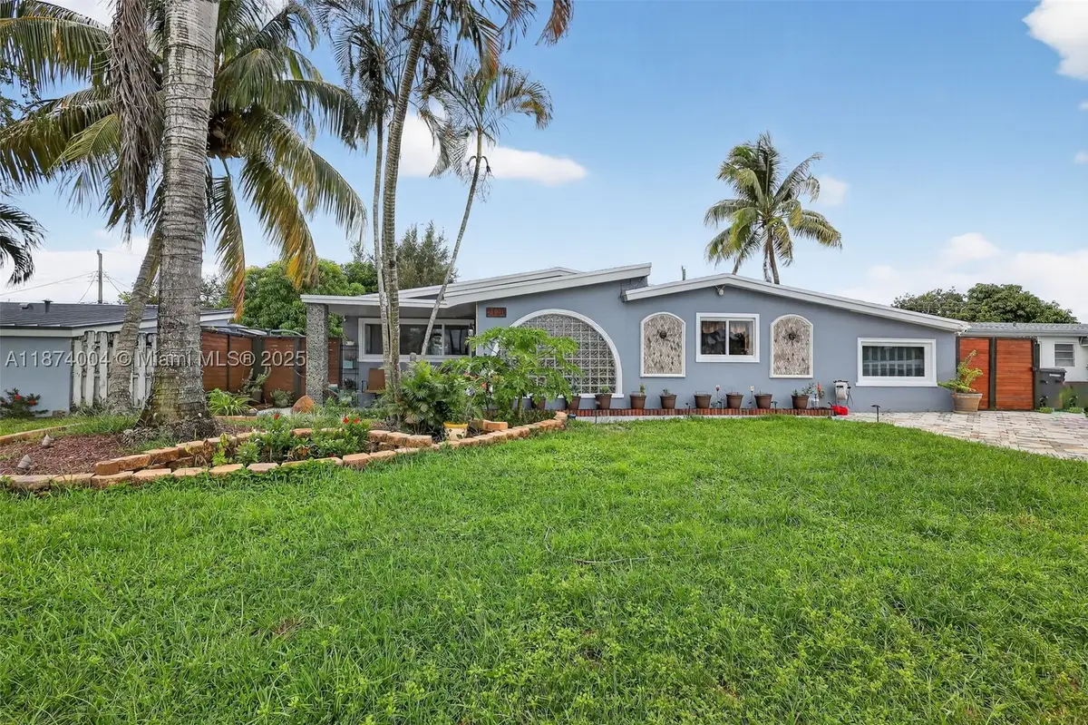 7120 Wilson, Hollywood, FL 33024 - #1