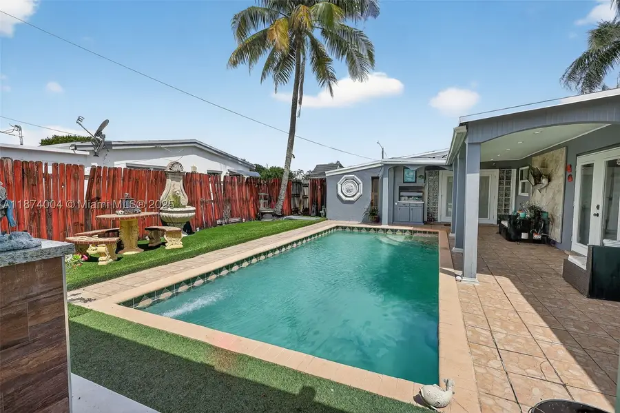 7120 Wilson, Hollywood, FL 33024 - #2
