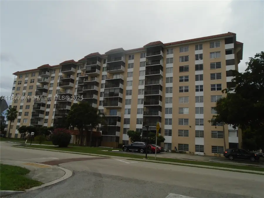 4174 Inverrary #303, Lauderhill, FL 33319 - #2
