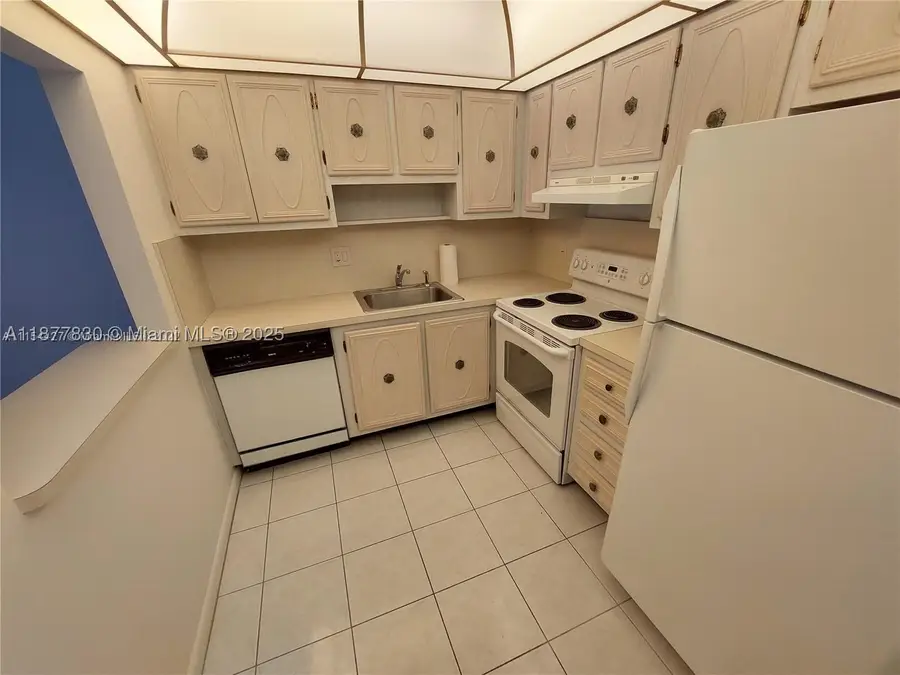 257 S Cypress #438, Pompano Beach, FL 33060 - #2