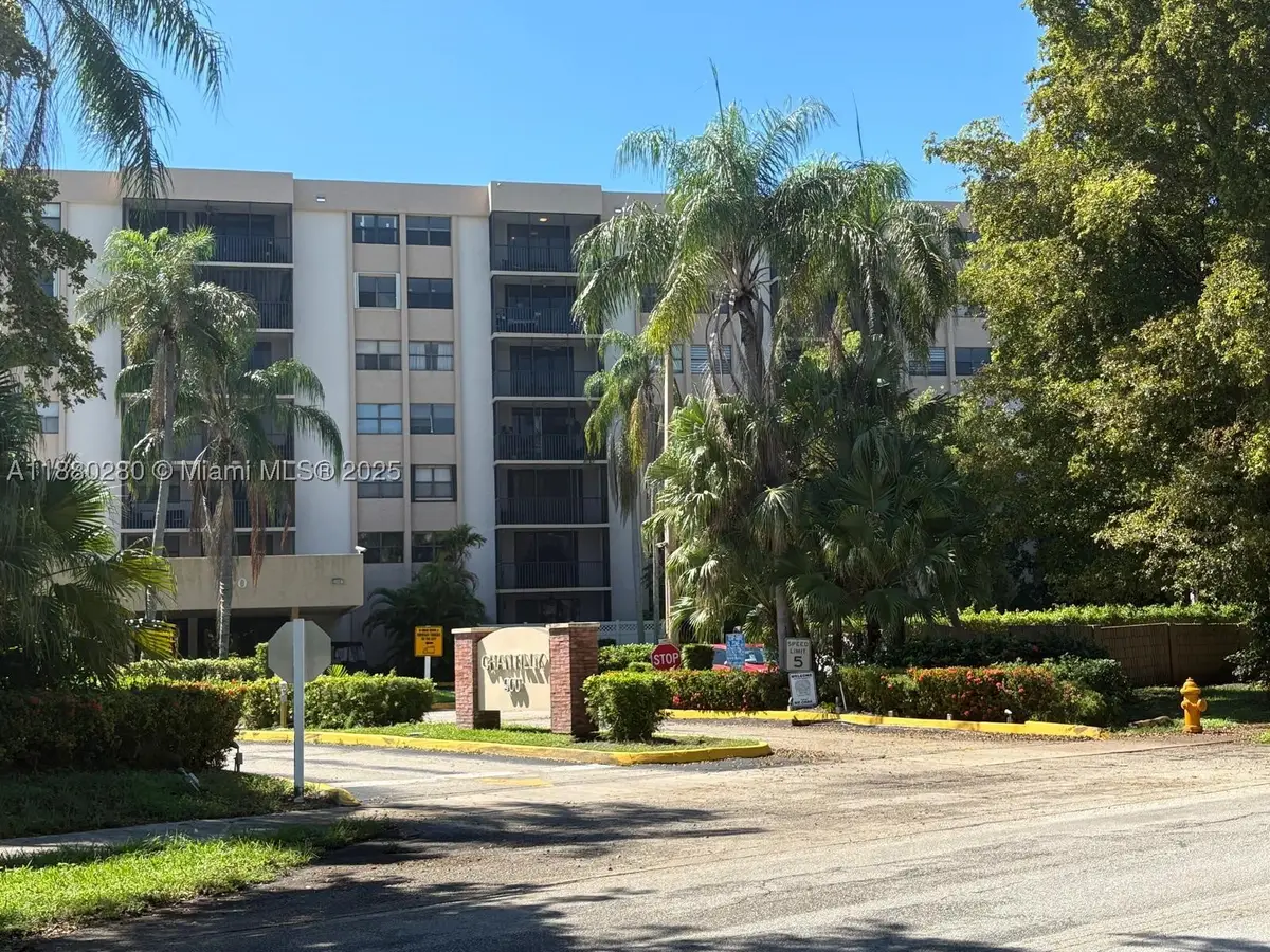 900 NE 195th #702, Miami, FL 33179 - #1
