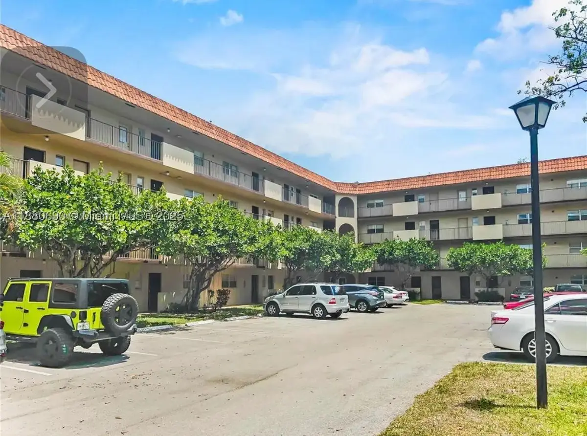 Address Withheld By Seller, Lauderhill, FL 33319 - #1