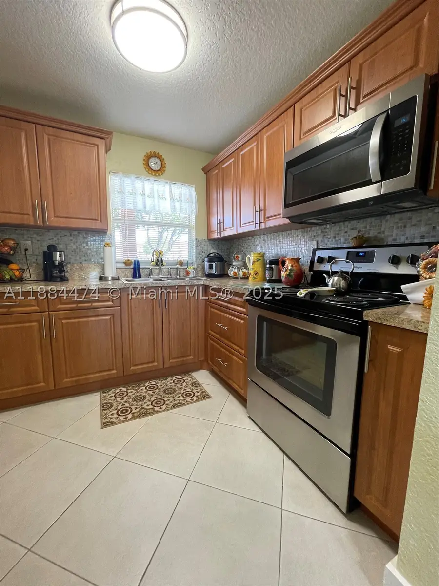 9041 Sunrise Lakes #108, Sunrise, FL 33322 - #2