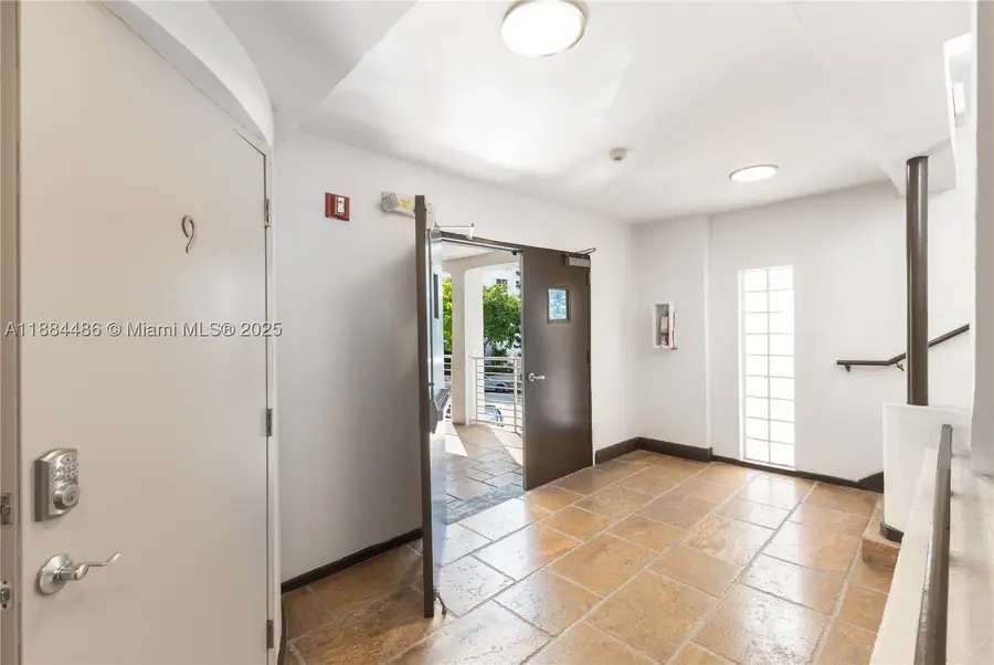 1241 14th #9, Miami Beach, FL 33139 - #3