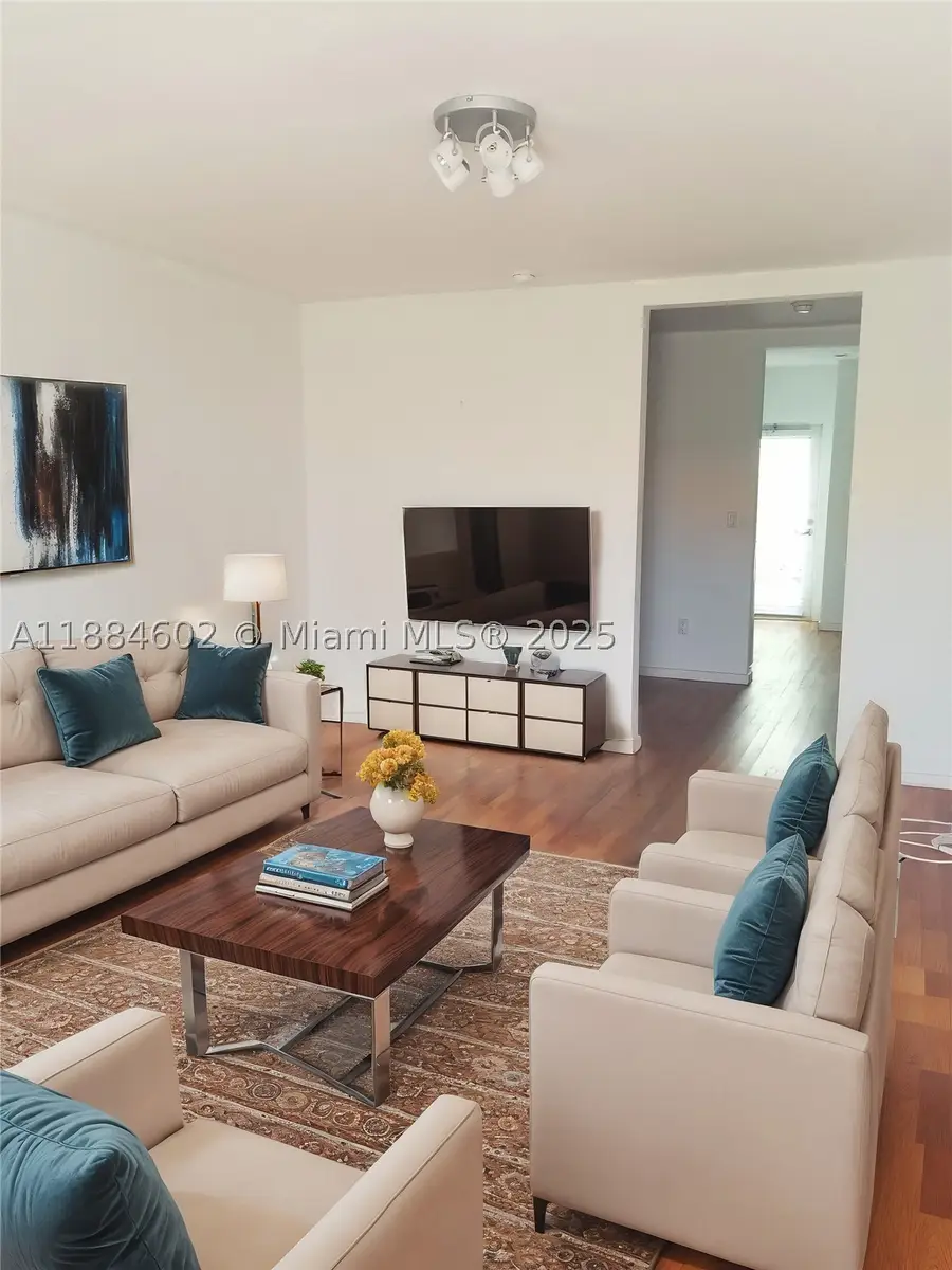 745 13th #16, Miami Beach, FL 33139 - #3