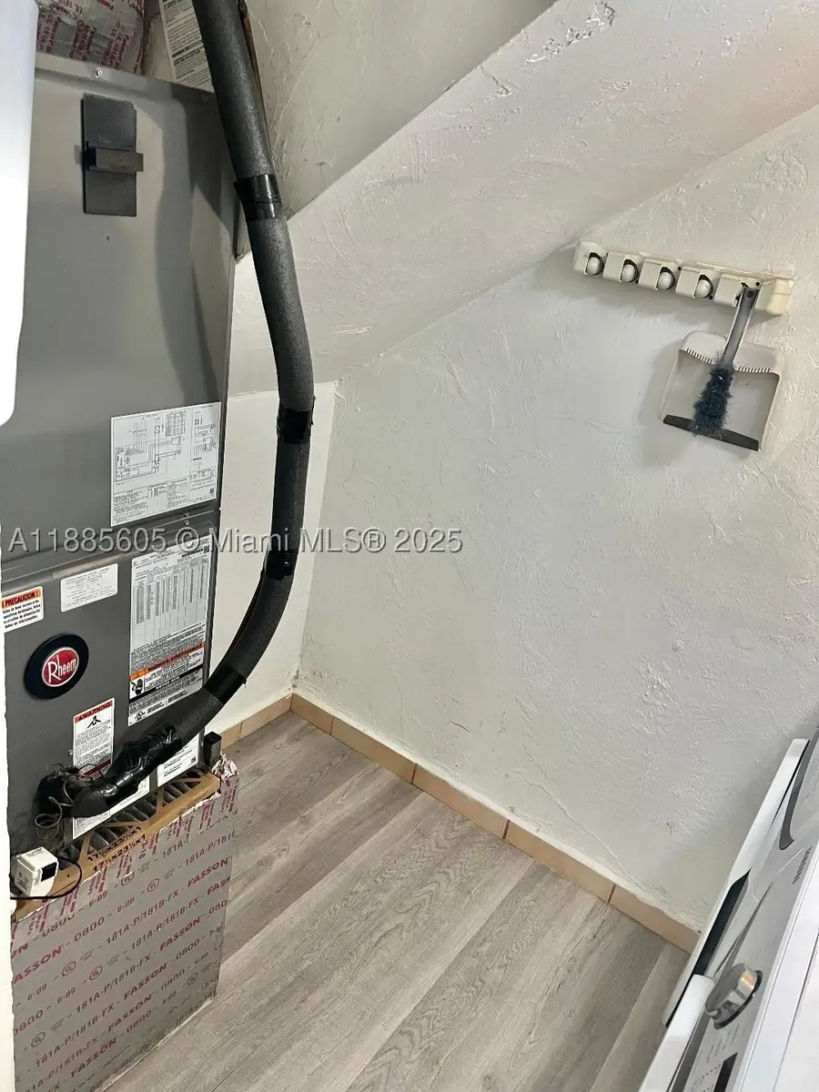 1300 W 53rd #18, Hialeah, FL 33012 - #3