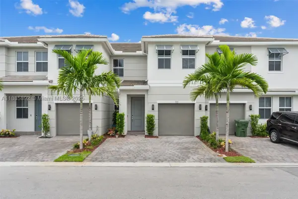 110 SW 171st, Pembroke Pines, FL 33027