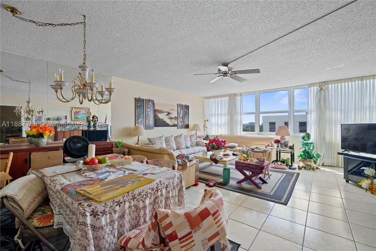 1160 N Federal #1018, Fort Lauderdale, FL 33304 - #1