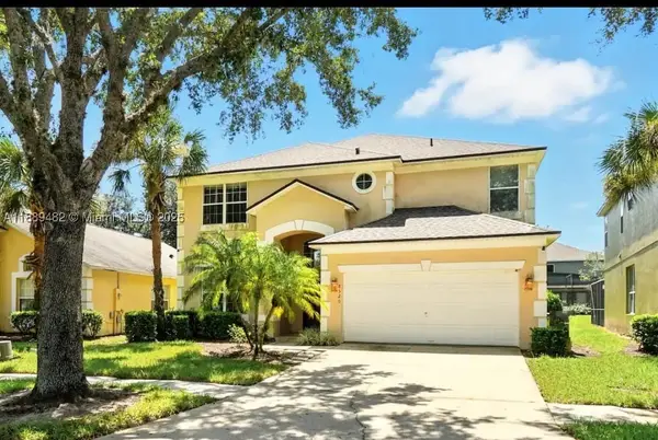 8520 Sunrise Key, Kissimmee, FL 34747
