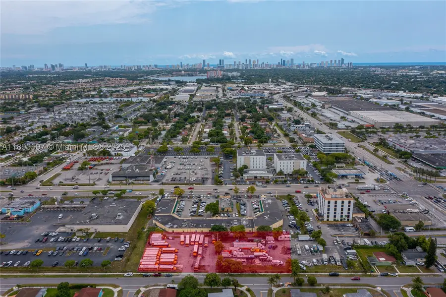 18352 NW 2nd, Miami Gardens, FL 33169 - #2