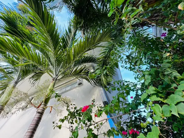 7435 Byron, Miami Beach, FL 33141