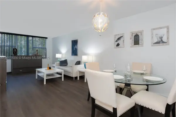 17890 W Dixie319 #319, North Miami Beach, FL 33160