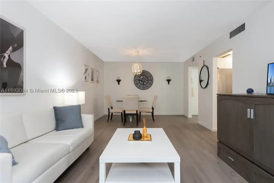 17890 W Dixie319 #319, North Miami Beach, FL 33160 - #3