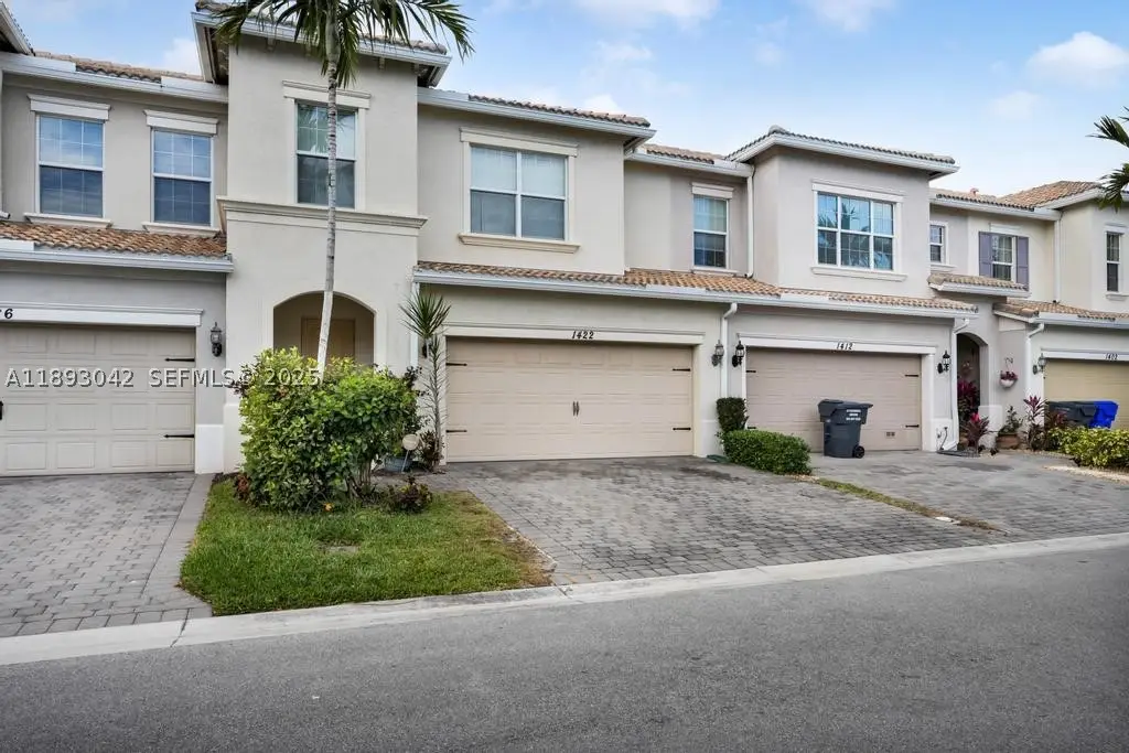 1422 Silk Oak, Hollywood, FL 33021 - #1
