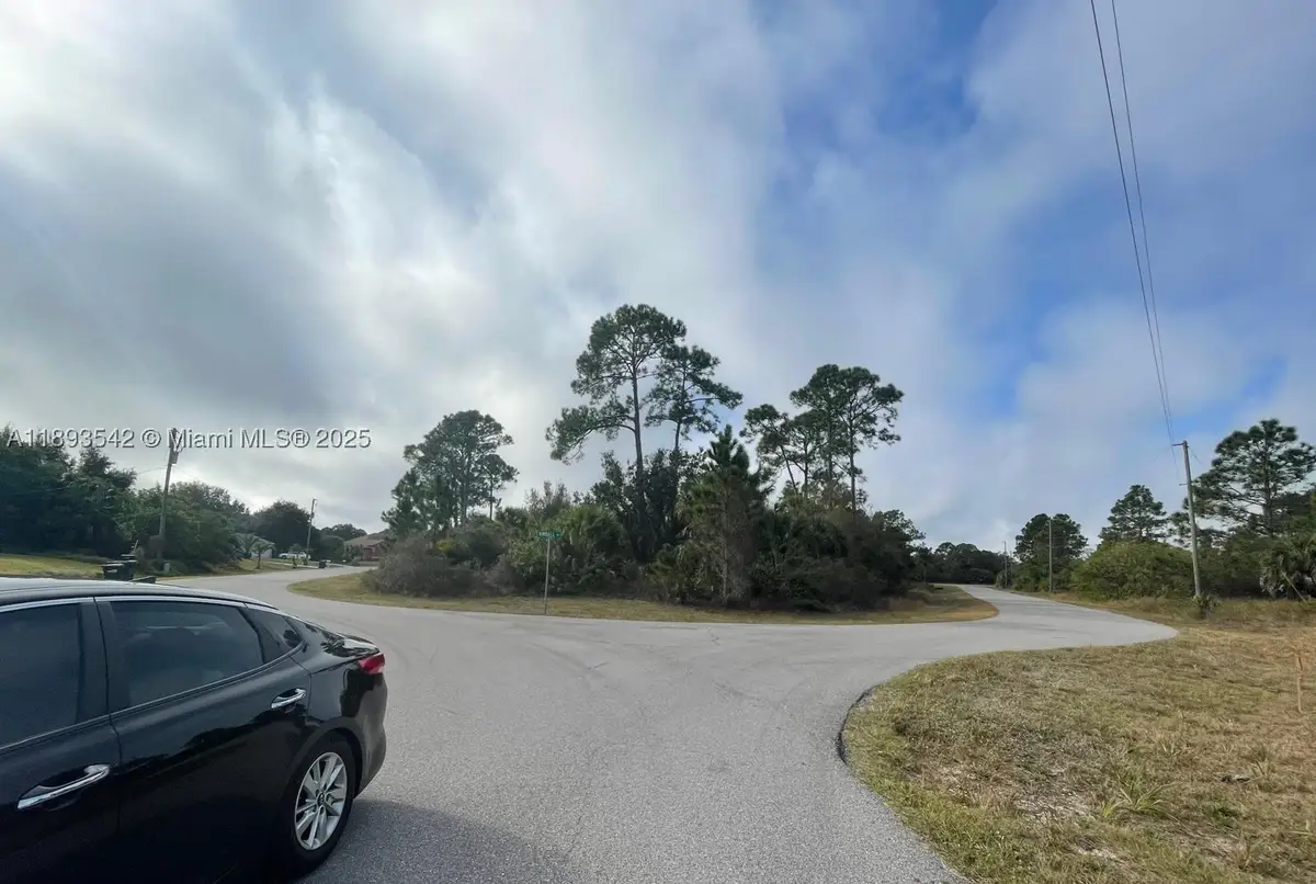 KIMBALL Cir, North Port, FL 34288 - #1