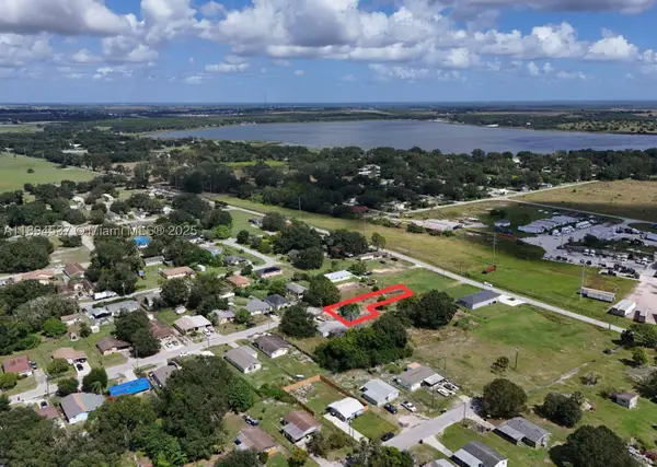 219 Sheila, Lake Wales, FL 33859