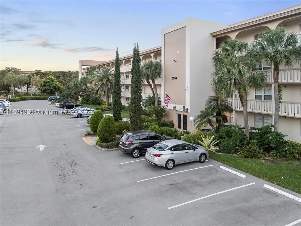 2202 Lucaya #L3, Coconut Creek, FL 33066 - #1
