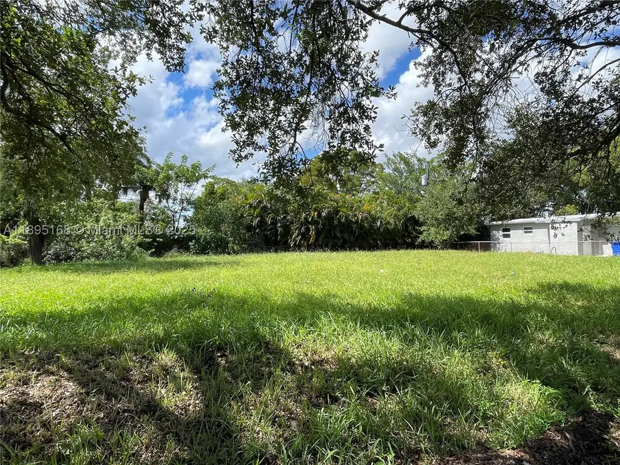 833 NW 12th, Fort Lauderdale, FL 33311 - #2