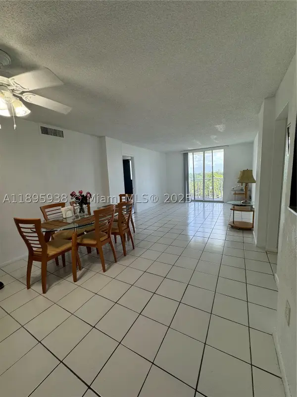 1251 NE 108th #602, Miami, FL 33161